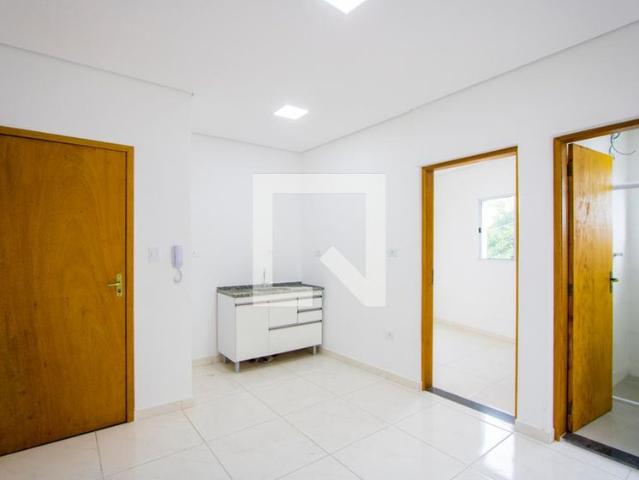 Kitnet aluguel em Jardim Bom Pastor, Santo André