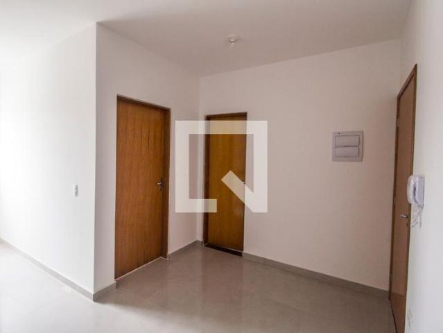 Kitnet aluguel em Região Imediata de São Paulo, Região Metropolitana de São Paulo