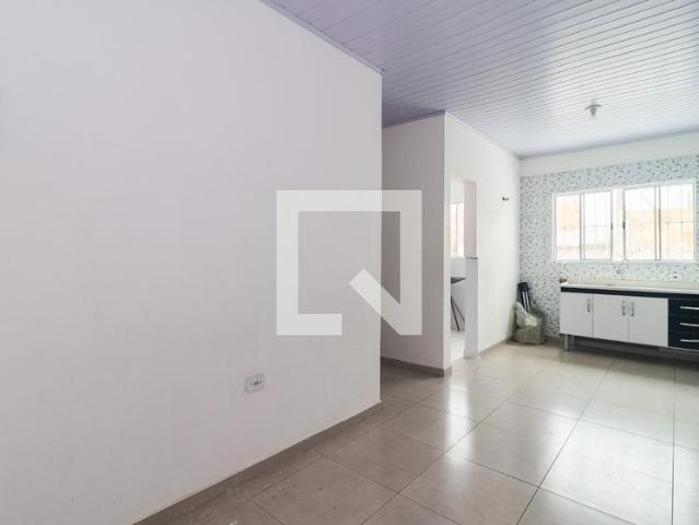 Kitnet aluguel em Taboão da Serra