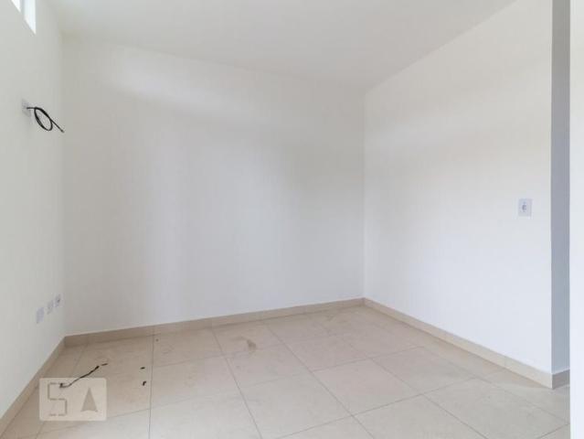 Kitnet aluguel em Região Imediata de São Paulo, Região Metropolitana de São Paulo