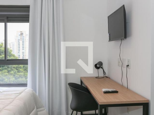 Kitnet aluguel em Região Imediata de São Paulo, Região Metropolitana de São Paulo