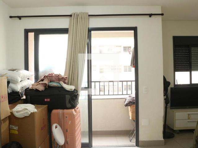 Kitnet aluguel em Região Imediata de São Paulo, Região Metropolitana de São Paulo