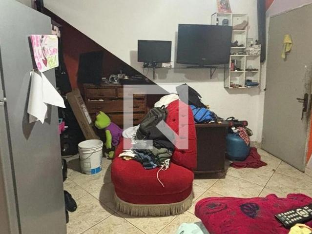 Kitnet aluguel em Região Imediata de São Paulo, Região Metropolitana de São Paulo