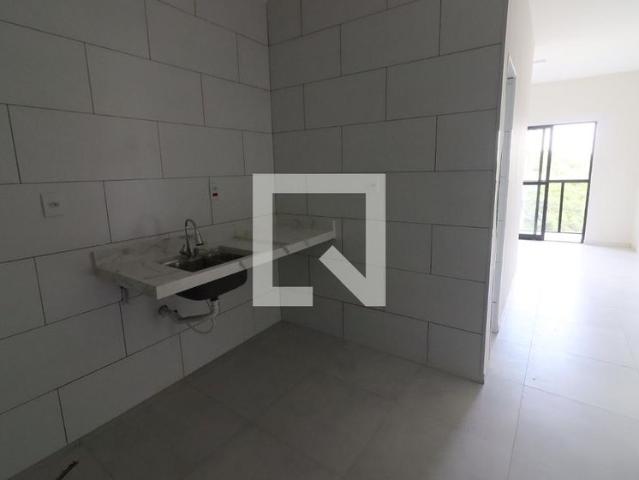 Kitnet aluguel em Região Imediata de São Paulo, Região Metropolitana de São Paulo