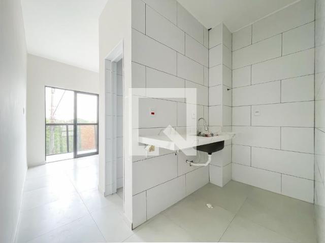 Kitnet aluguel em Região Imediata de São Paulo, Região Metropolitana de São Paulo