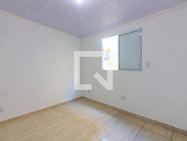 Kitnet aluguel em Região Imediata de São Paulo, Região Metropolitana de São Paulo