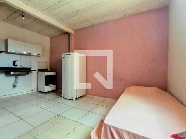 Kitnet aluguel em Região Geográfica Imediata de Belo Horizonte, Região Metropolitana de Belo Horizonte