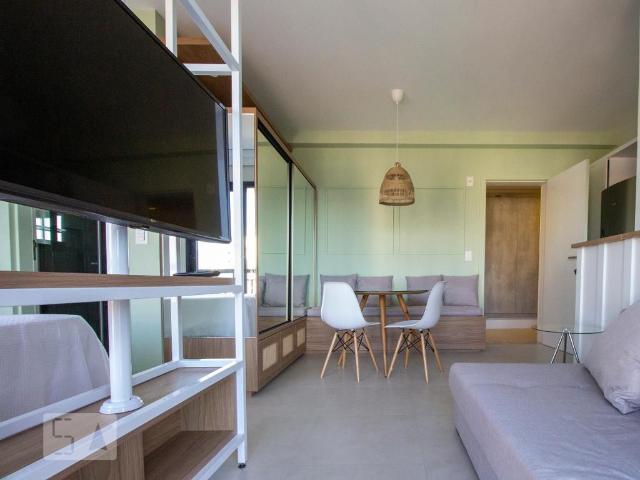 Kitnet aluguel em Carvoeira, Florianópolis