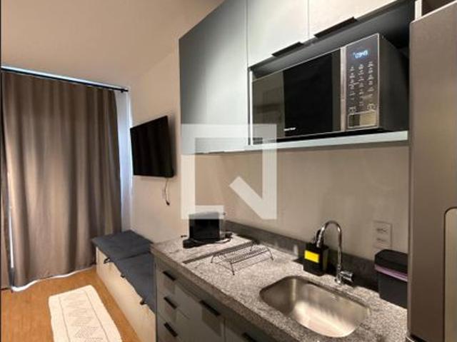 Kitnet aluguel em Região Imediata de São Paulo, Região Metropolitana de São Paulo