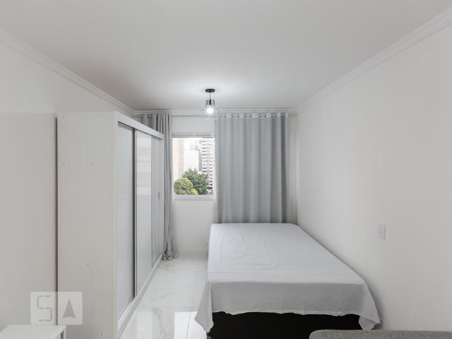 Kitnet aluguel em Região Imediata de São Paulo, Região Metropolitana de São Paulo