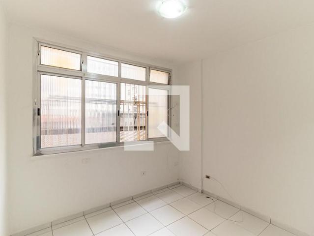Kitnet aluguel em Região Imediata de São Paulo, Região Metropolitana de São Paulo