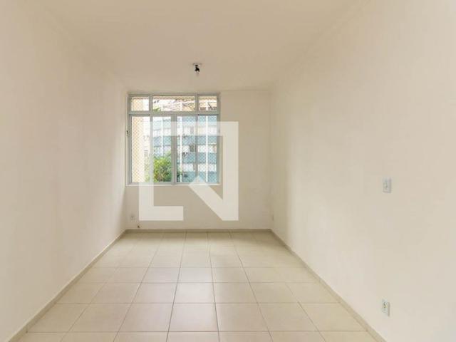 Kitnet aluguel em Região Imediata de São Paulo, Região Metropolitana de São Paulo
