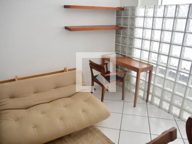 Kitnet aluguel em Região Imediata de São Paulo, Região Metropolitana de São Paulo