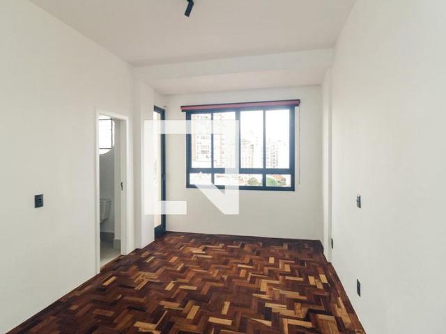 Kitnet aluguel em Região Imediata de São Paulo, Região Metropolitana de São Paulo