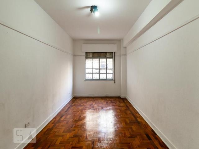 Kitnet aluguel em Região Imediata de São Paulo, Região Metropolitana de São Paulo