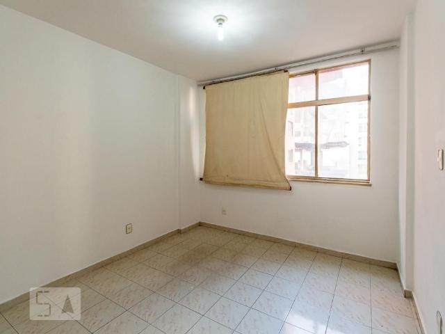 Kitnet aluguel em Região Imediata de São Paulo, Região Metropolitana de São Paulo