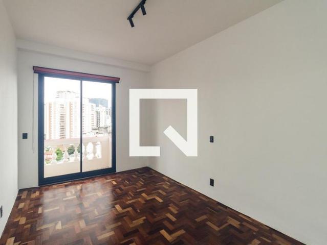 Kitnet aluguel em Região Imediata de São Paulo, Região Metropolitana de São Paulo