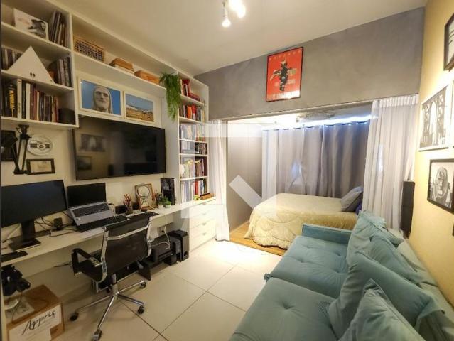 Kitnet venda em Santa Cecília, São Paulo