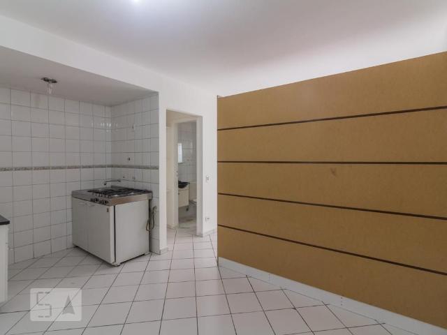 Kitnet aluguel em Região Imediata de São Paulo, Região Metropolitana de São Paulo