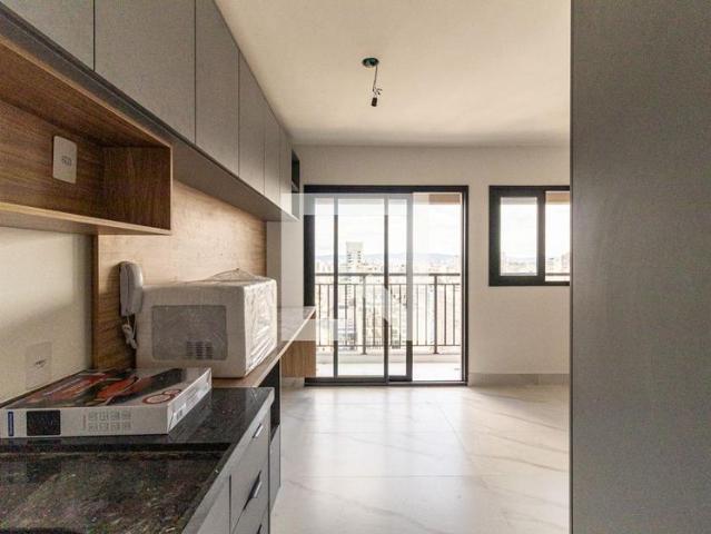 Kitnet aluguel em Região Imediata de São Paulo, Região Metropolitana de São Paulo