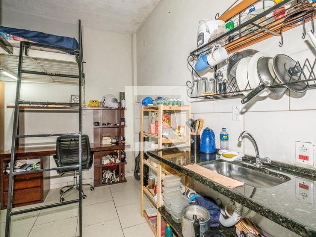 Kitnet aluguel em Região Geográfica Imediata de Belo Horizonte, Região Metropolitana de Belo Horizonte