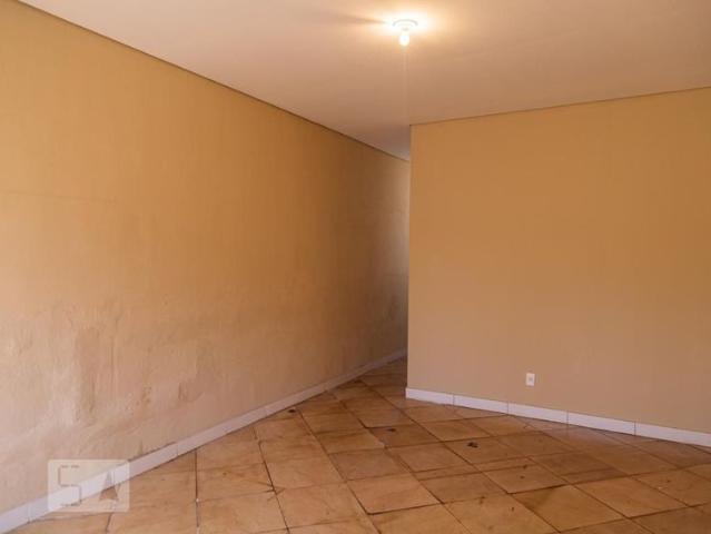 Kitnet aluguel em Região Geográfica Imediata de Belo Horizonte, Região Metropolitana de Belo Horizonte