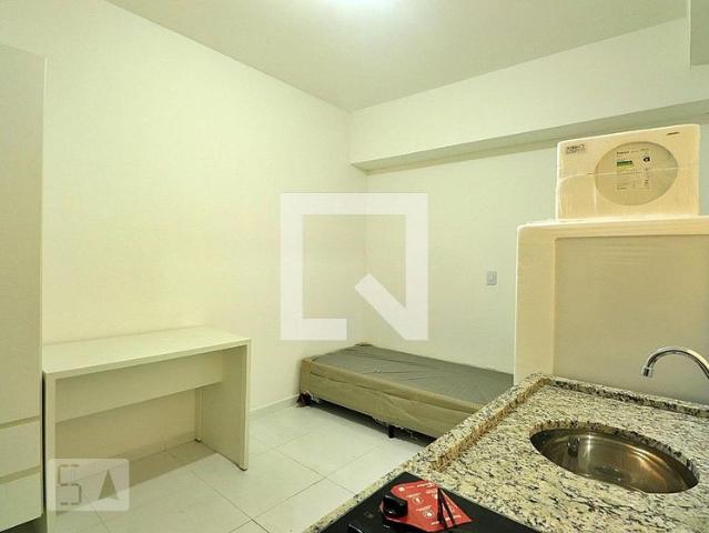 Kitnet aluguel em Região Imediata de São Paulo, Região Metropolitana de São Paulo