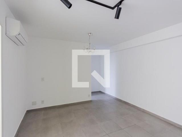 Kitnet aluguel em Bangú, Santo André