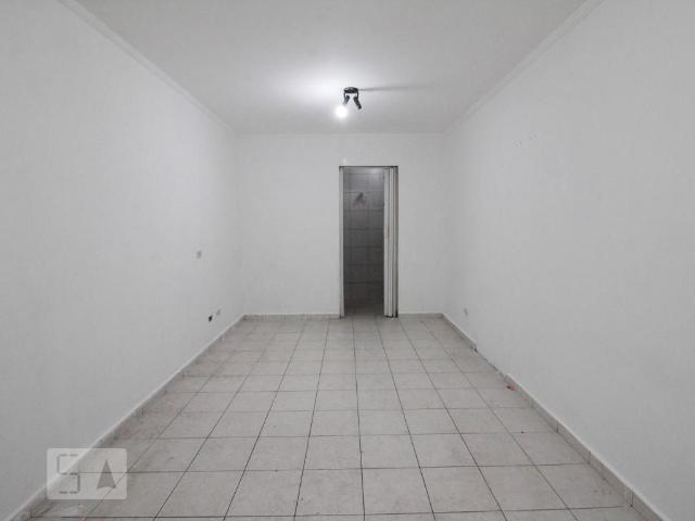 Kitnet aluguel em Região Imediata de São Paulo, Região Metropolitana de São Paulo