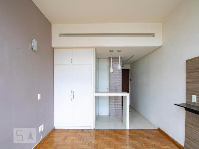 Kitnet venda em Santo Agostinho, Belo Horizonte