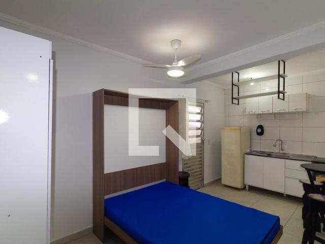 Kitnet aluguel em São Lucas, São Paulo