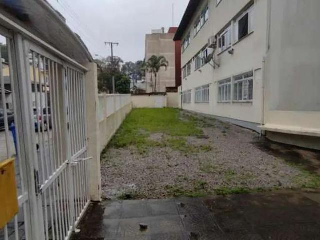 Kitnet aluguel em Serrinha, Florianópolis