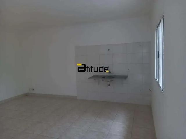 Kitnet aluguel em Região Imediata de São Paulo, Região Metropolitana de São Paulo