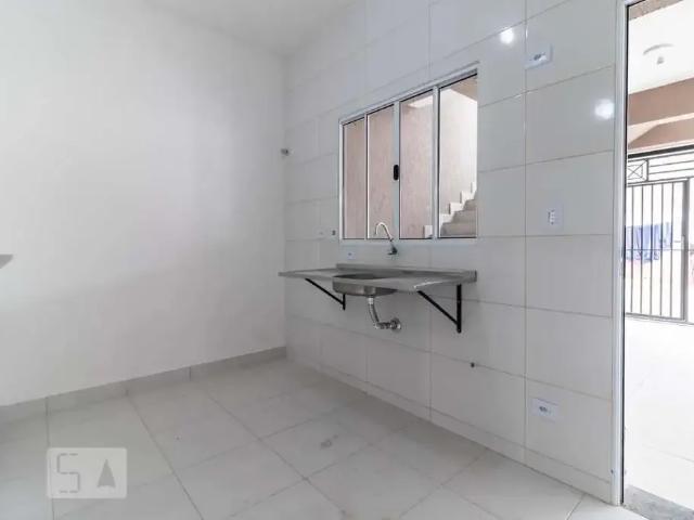Kitnet aluguel em Região Imediata de São Paulo, Região Metropolitana de São Paulo