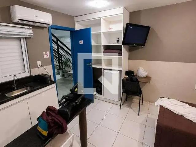 Kitnet aluguel em Região Geográfica Imediata de Belo Horizonte, Região Metropolitana de Belo Horizonte