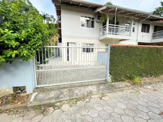 Kitnet aluguel em Região Geográfica Imediata de Blumenau, Blumenau