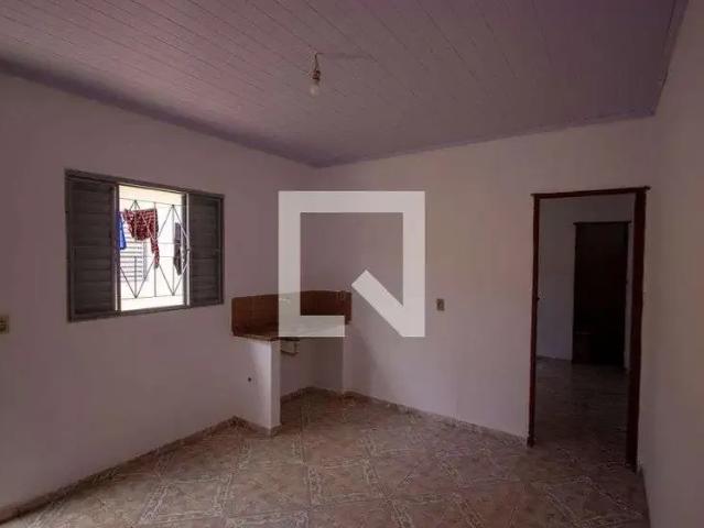 Kitnet aluguel em Região Geográfica Imediata do Distrito Federal, Região Integrada de Desenvolvimento do Distrito Federal e Entorno