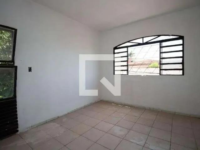 Kitnet aluguel em Região Geográfica Imediata do Distrito Federal, Região Integrada de Desenvolvimento do Distrito Federal e Entorno