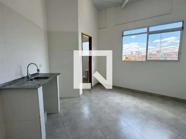 Kitnet aluguel em Região Imediata de São Paulo, Região Metropolitana de São Paulo