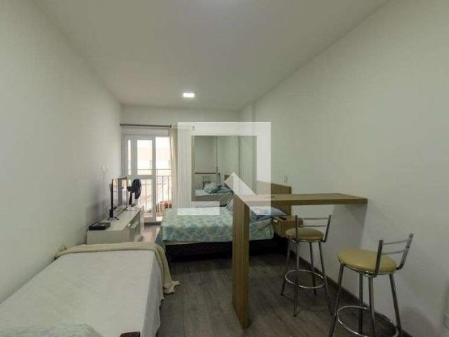 Estudio aluguel em Curitiba, Centro
