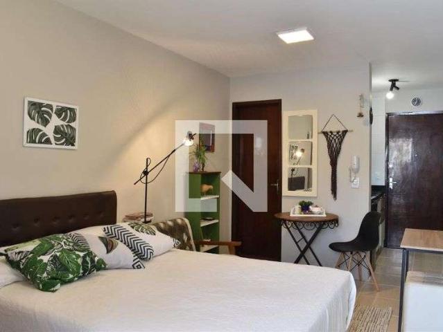 Estudio aluguel em Curitiba, Centro
