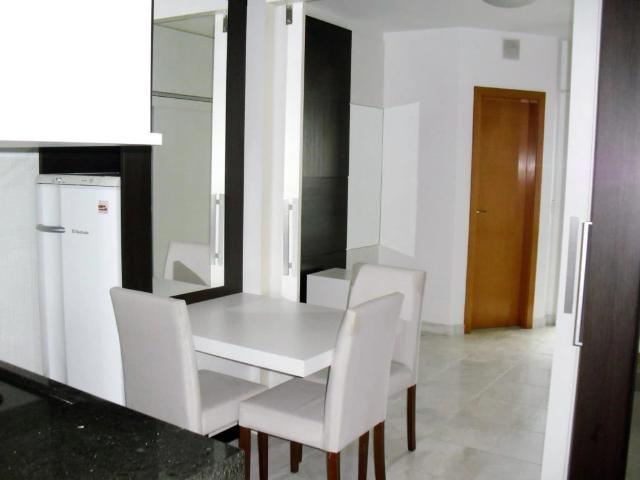 Kitnet aluguel em Centro, Curitiba