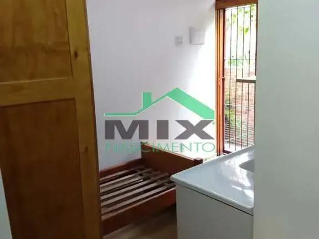 Kitnet aluguel em Região Imediata de São Paulo, Região Metropolitana de São Paulo