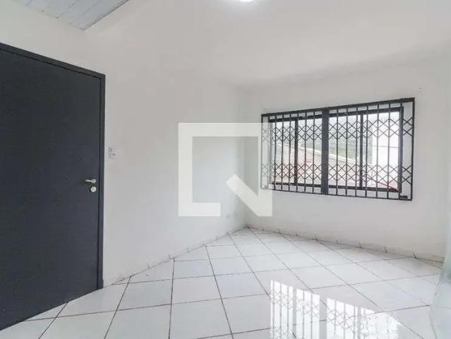 Kitnet aluguel em Capoeiras Oeste, Florianópolis