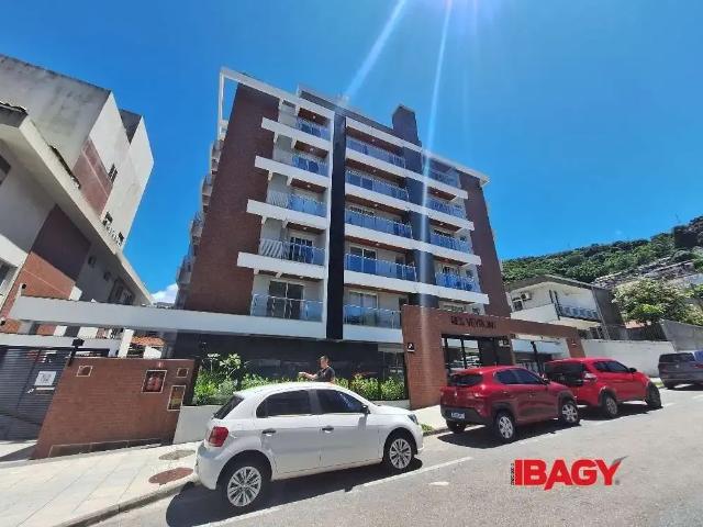 Kitnet aluguel em Centro, Desterro