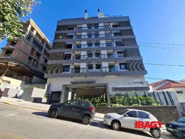 Kitnet aluguel em Região Geográfica Imediata de Florianópolis, Desterro