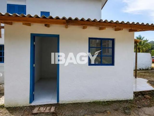 Kitnet aluguel em Região Geográfica Imediata de Florianópolis, Desterro