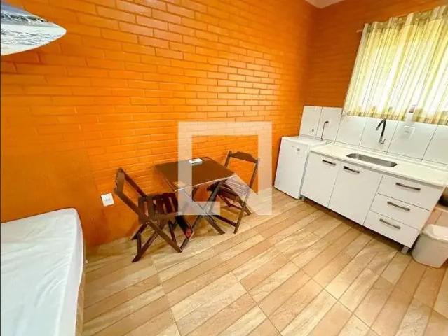Kitnet aluguel em Região Geográfica Imediata de Florianópolis, Desterro