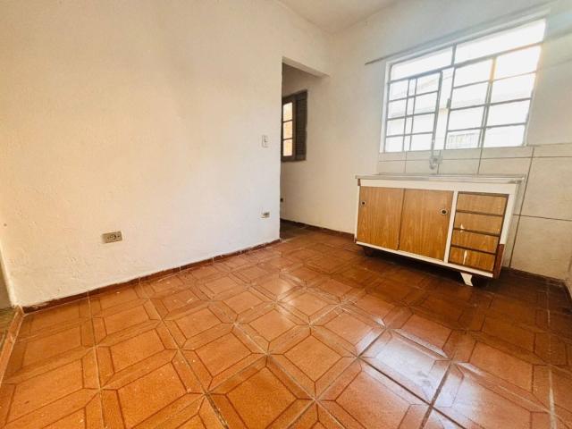 Kitnet aluguel em Região Imediata de São Paulo, Região Metropolitana de São Paulo