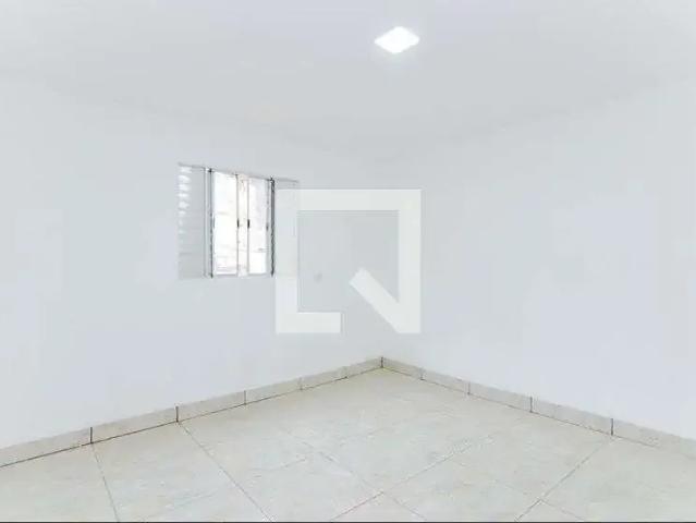 Kitnet aluguel em Região Imediata de São Paulo, Região Metropolitana de São Paulo